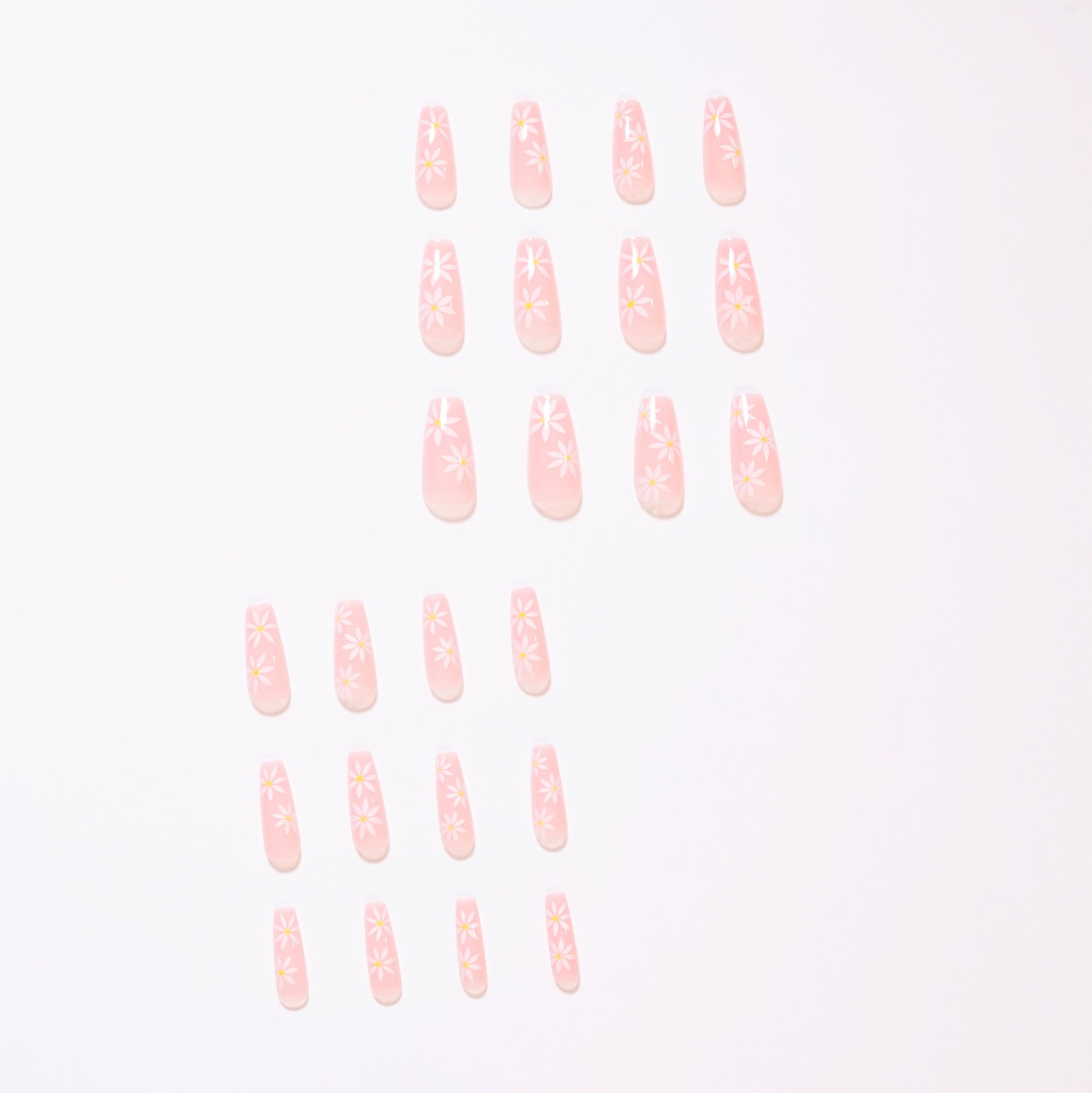 M43 Nude sunflower medium nails