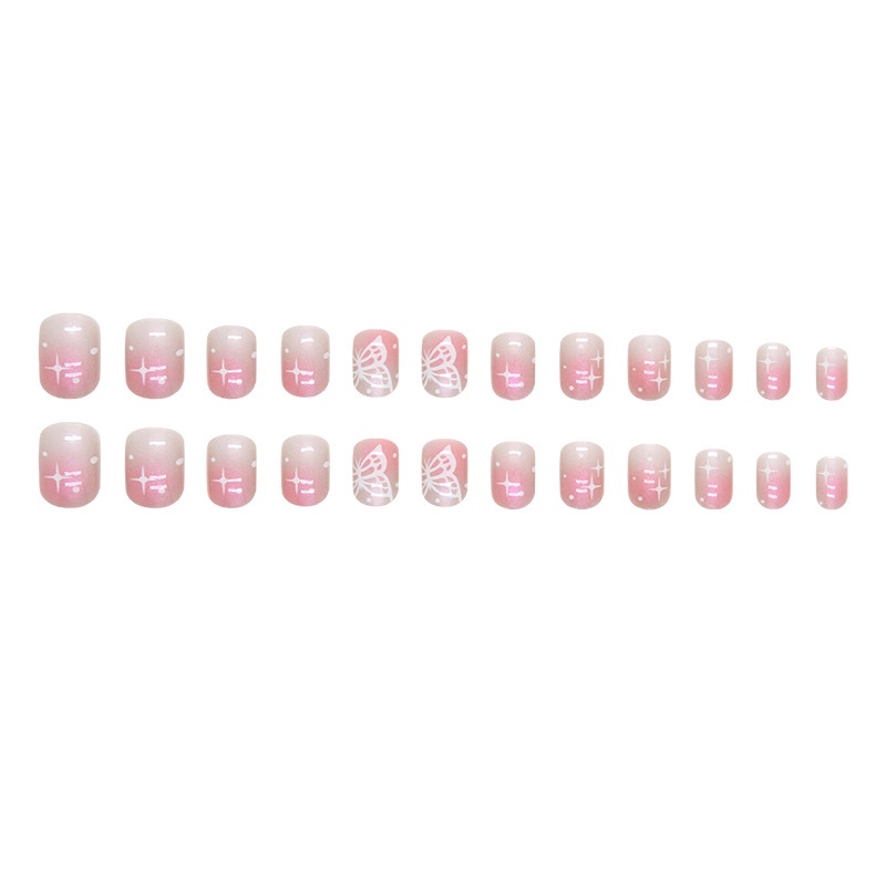 Aurora Blum Short Nails