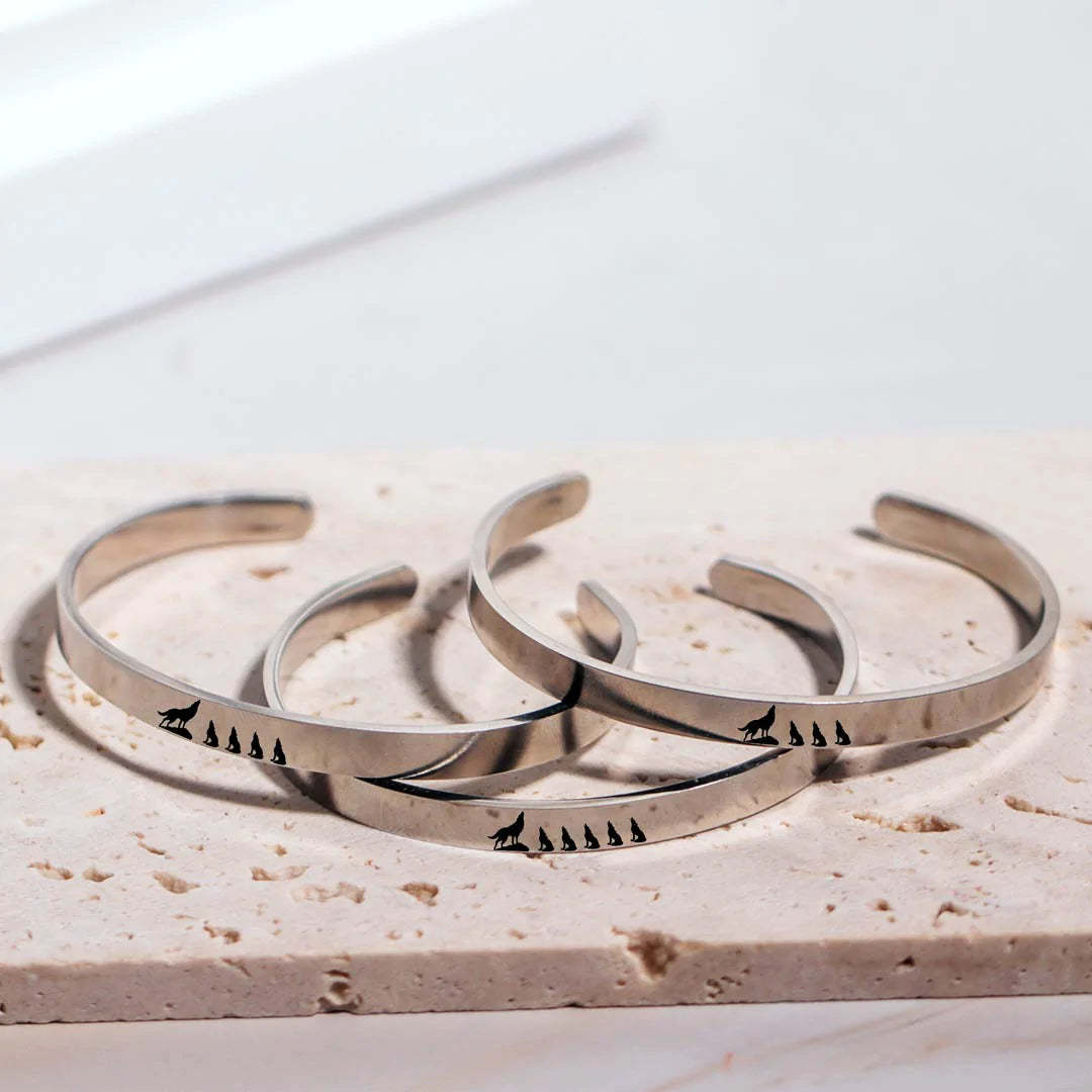 For Mom - Mama Wolf Bracelet