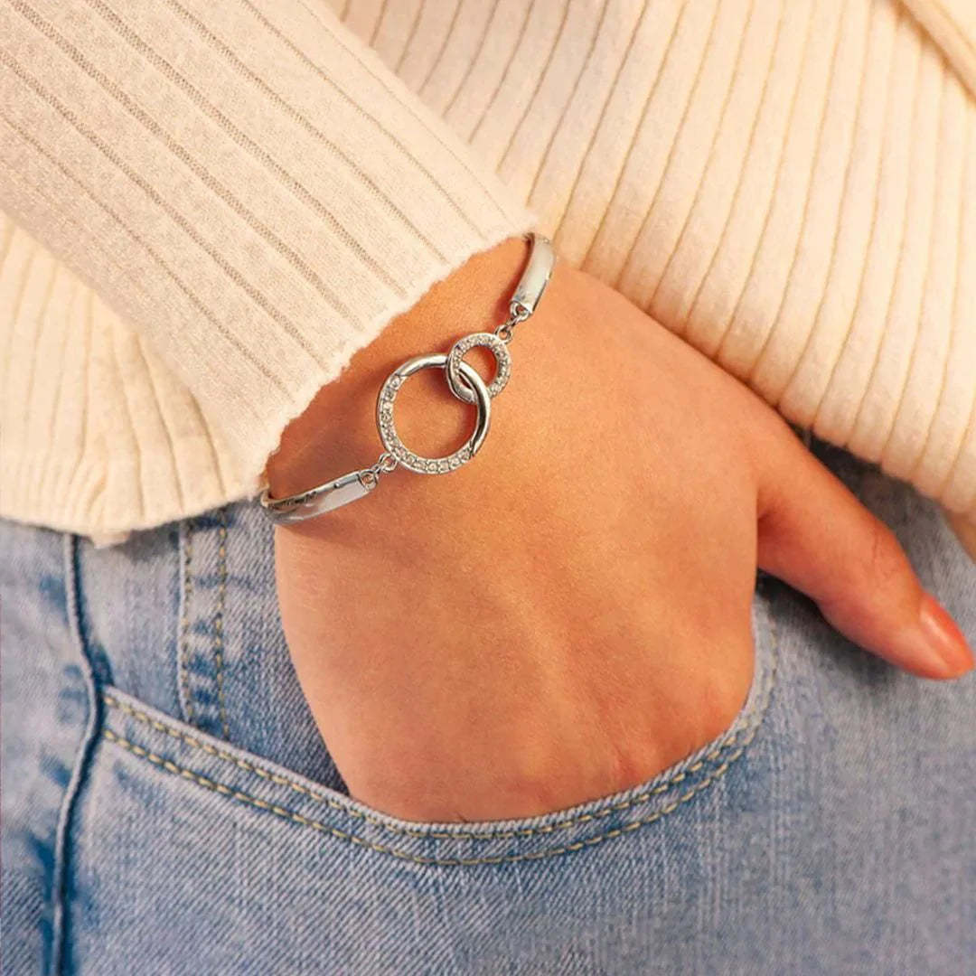 For Daughter - Mother & Daughter Unbreakable Connections Are Forged With Love Circle Bracelet-37bracelet