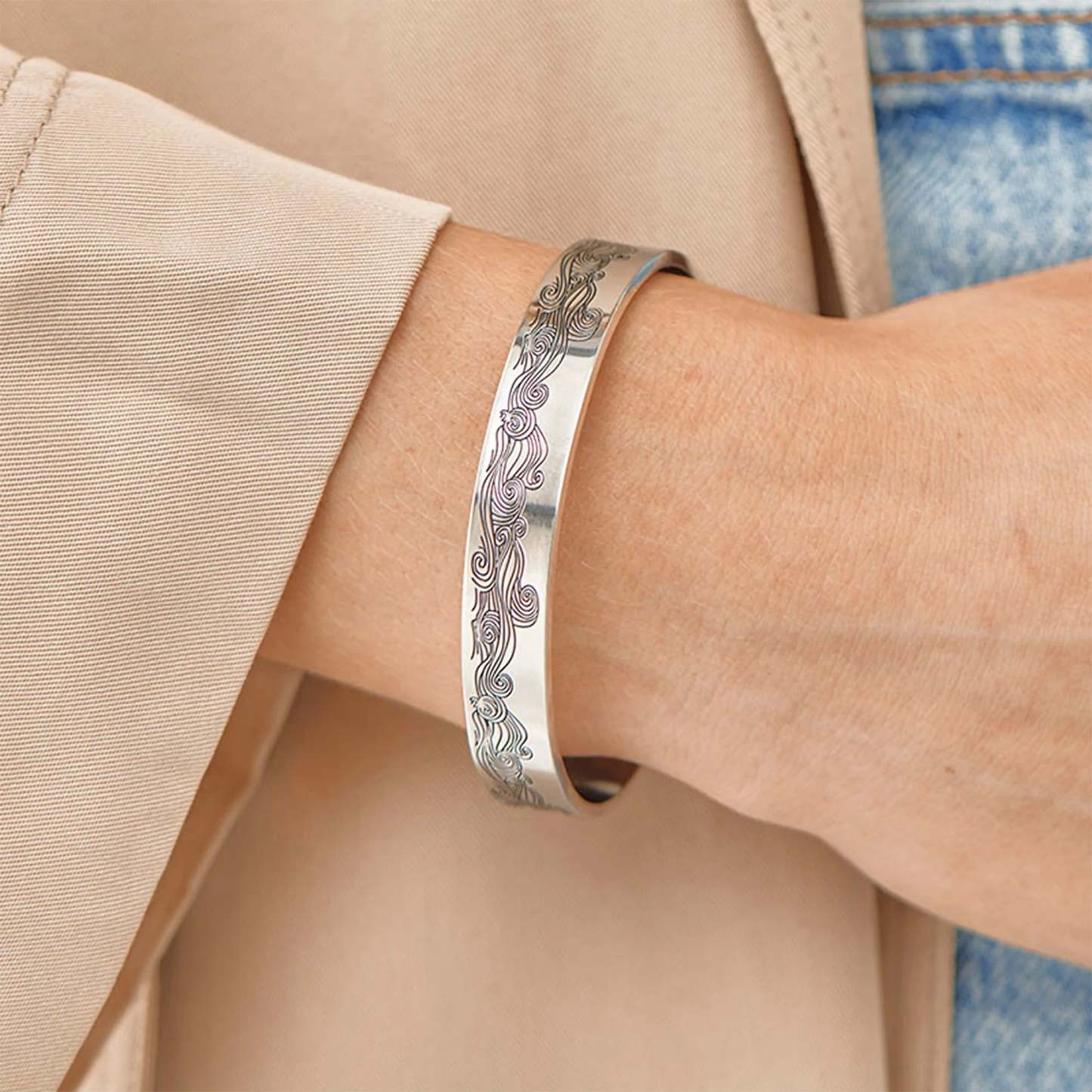 For Daughter - This Old Lion Will Be There Every Step Of The Way Wave Bracelet-37bracelet