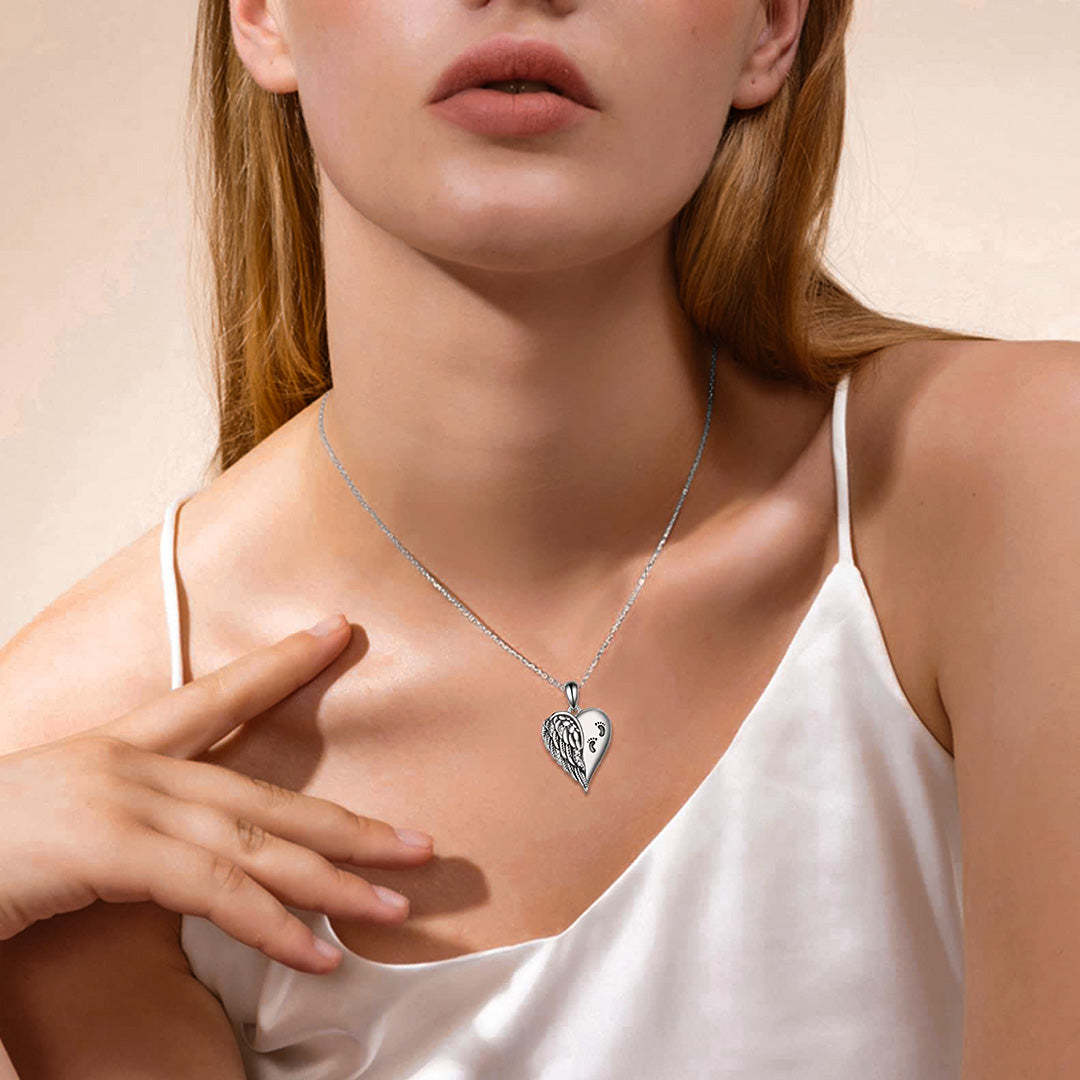 For Memorial - Mama of an Angel Wings Heart Necklace