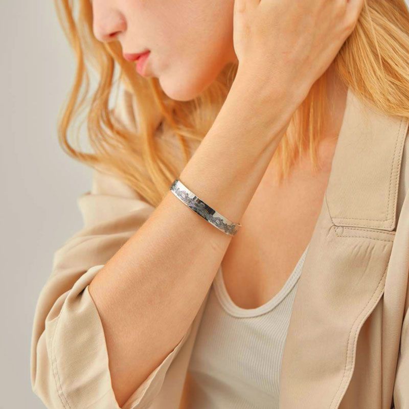 For Love - To My Smokin' Hot Babe Wave Bracelet