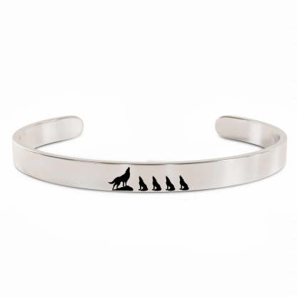 For Mom - Mama  Wolf Bracelet