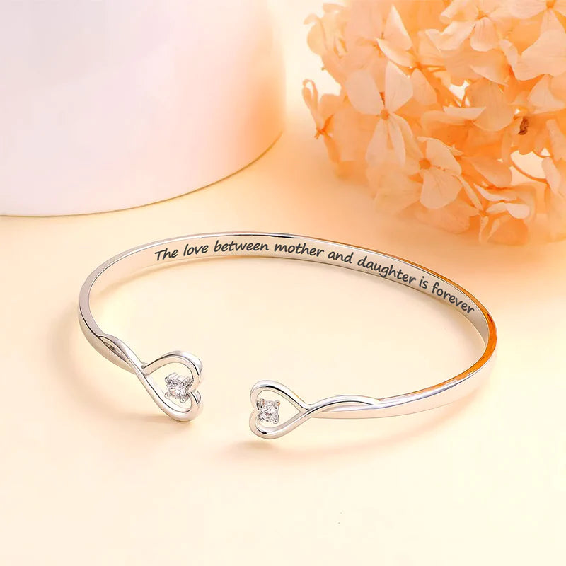 The Love Between Mother And Daughter Is Forever Heart Bracelet-37bracelet