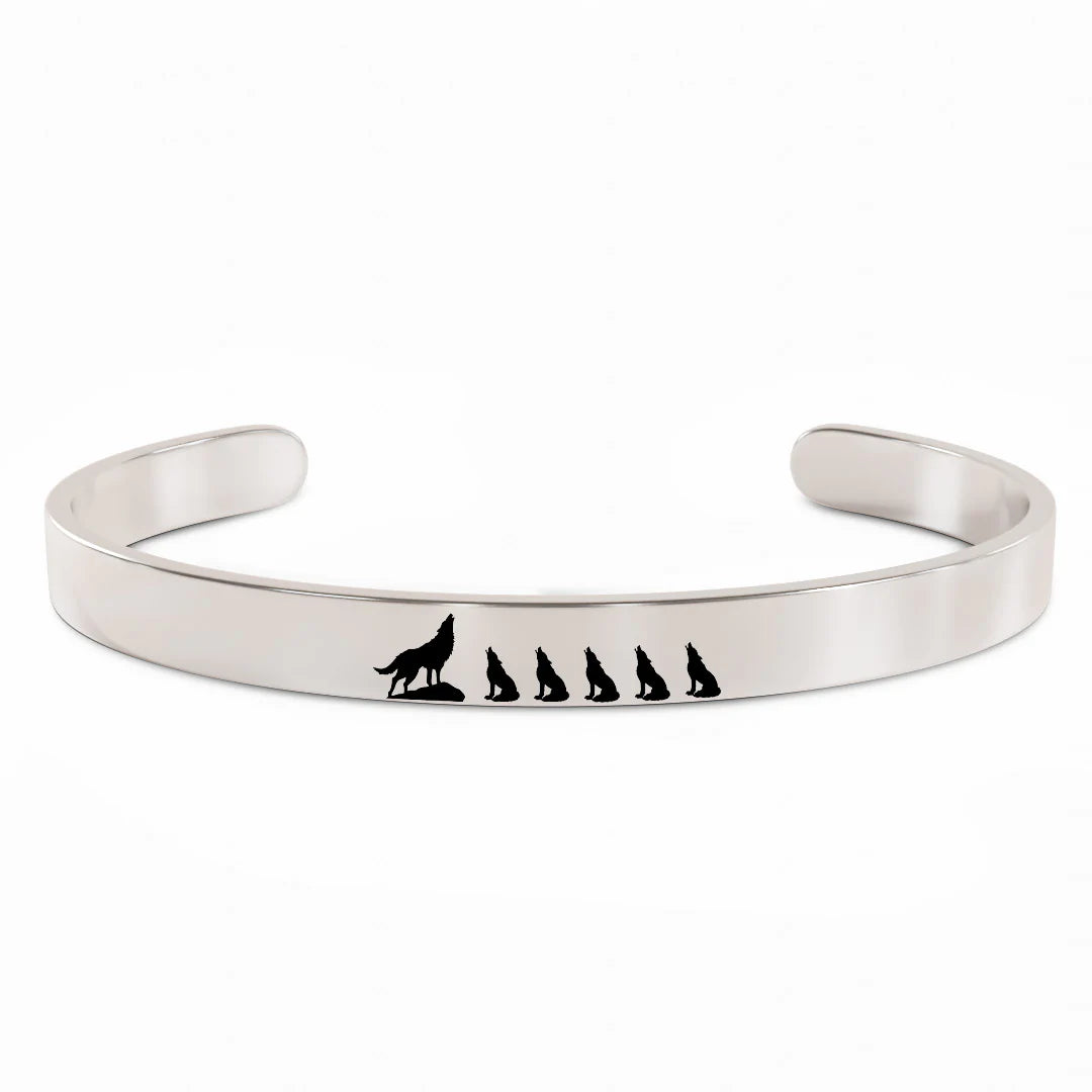 For Mom - Mama  Wolf Bracelet