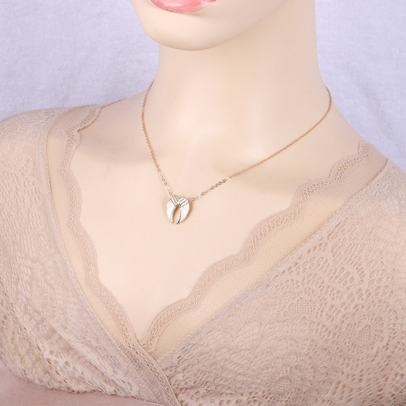 For Memorial - Hug from Heaven Wings  Necklace