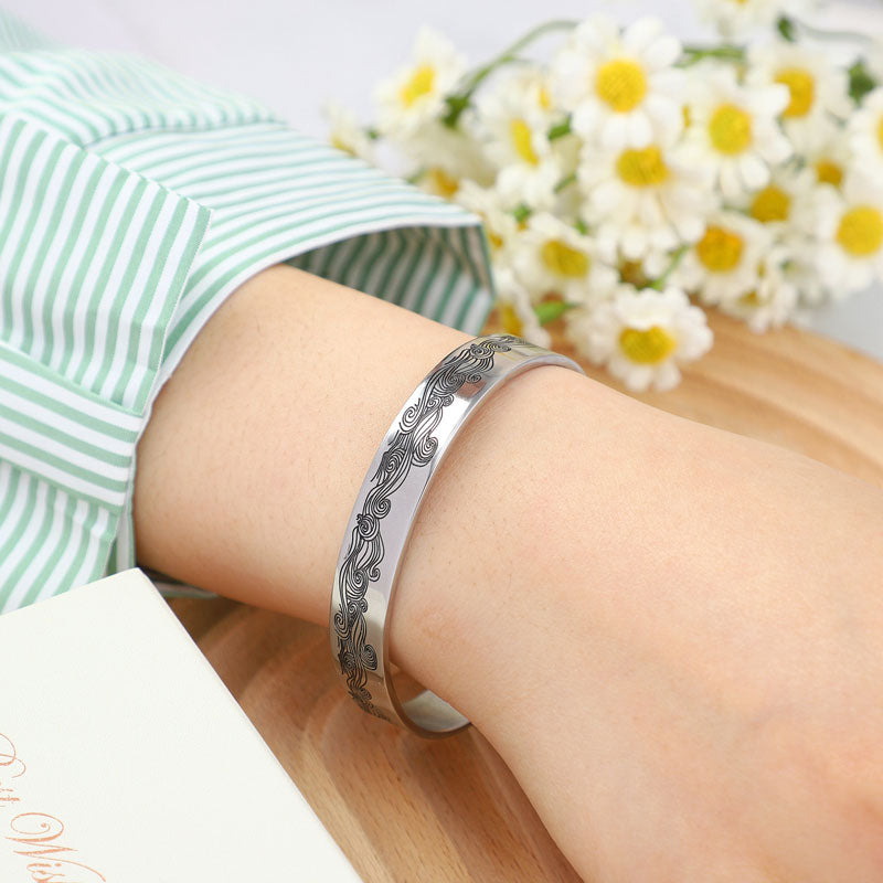 For Love - To My Smokin' Hot Babe Wave Bracelet