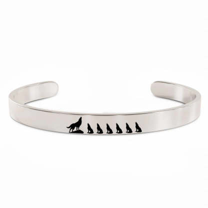 For Mom - Mama  Wolf Bracelet