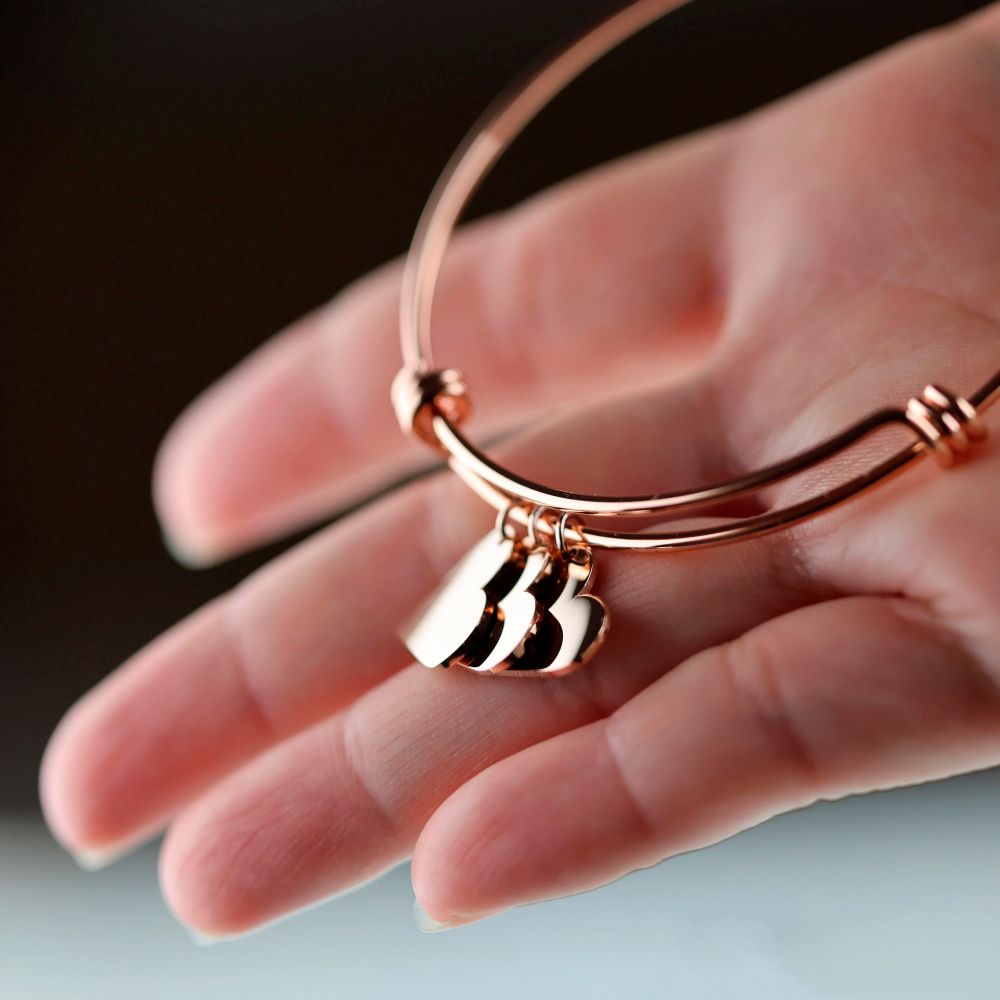 For Mother - Moms Can Keep Their Kids In The Heart Custom Engraved Name Bracelet