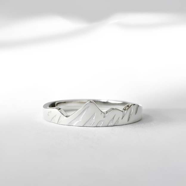 S925 Keep Climbing Mountain Rings