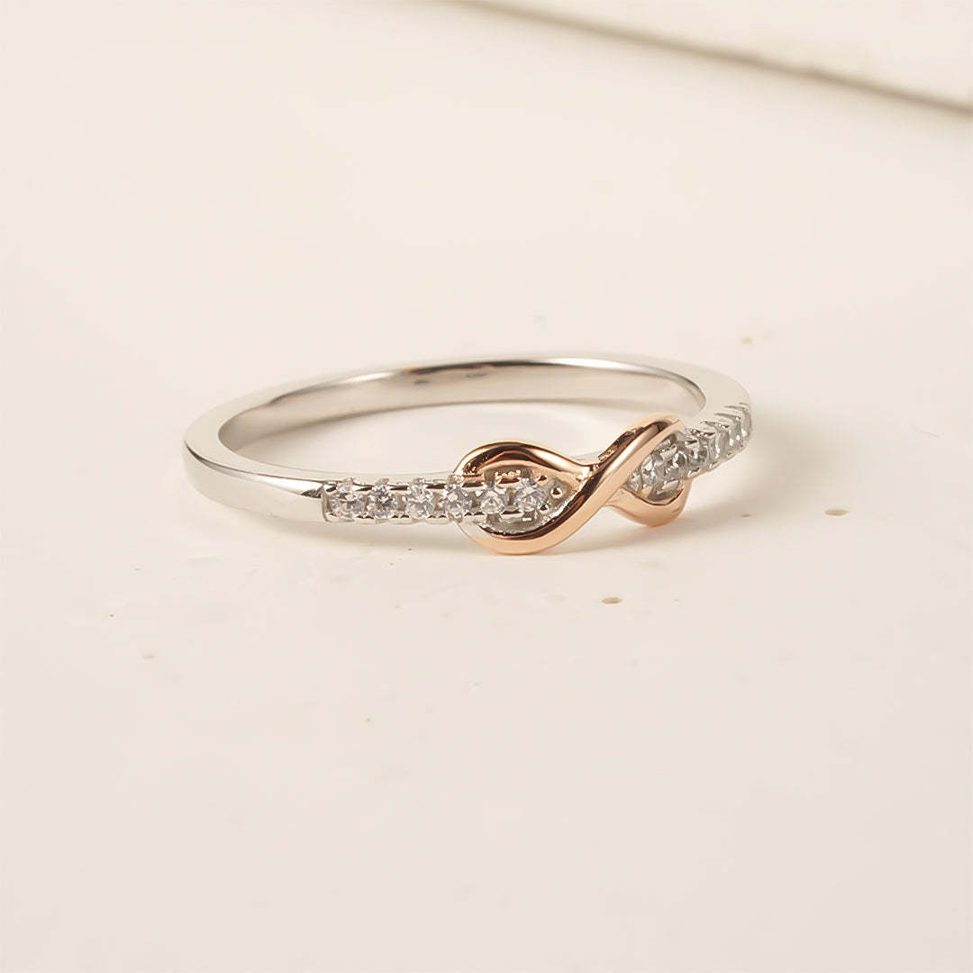 S925 Grandmother and Grandaughter Forever linked together Infinity Ring
