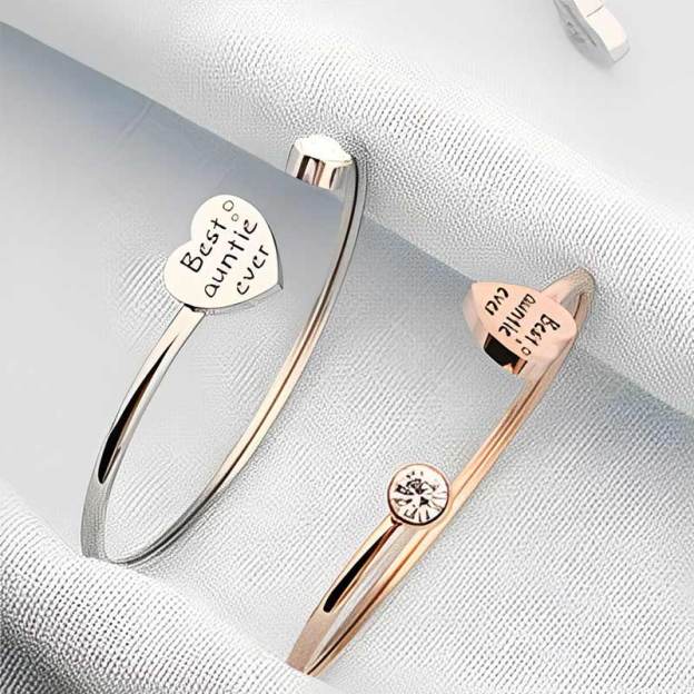 For Aunt/Niece - Best Aunt Heart Diamond Cuff Bracelet