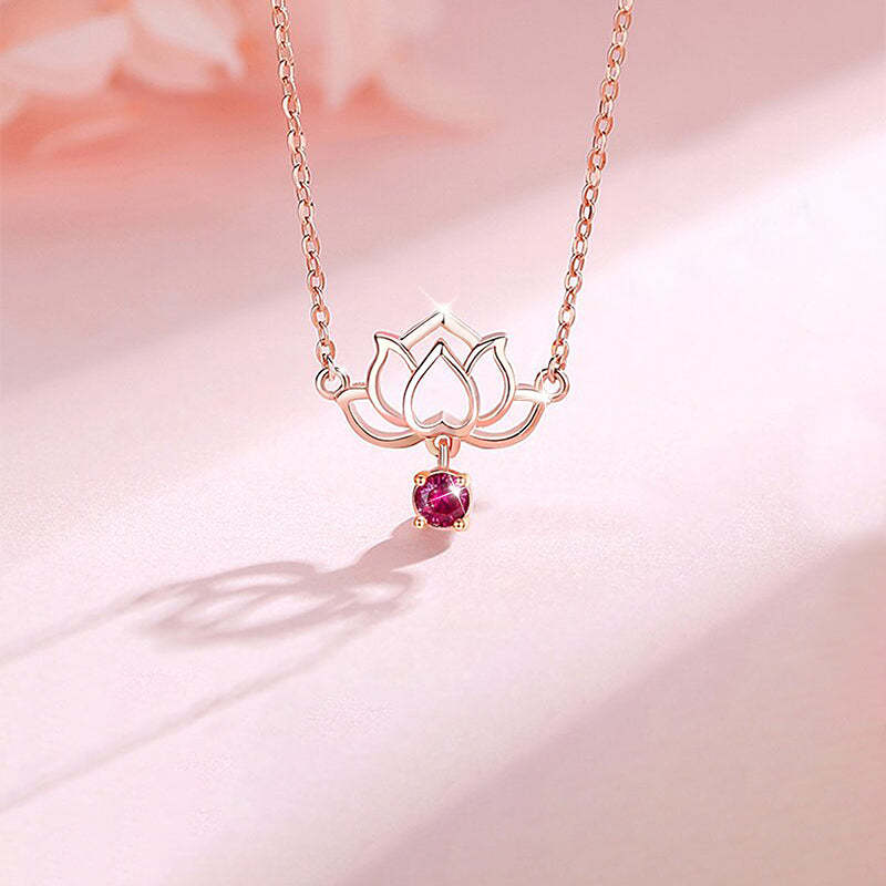 Hallow Lotus Necklace