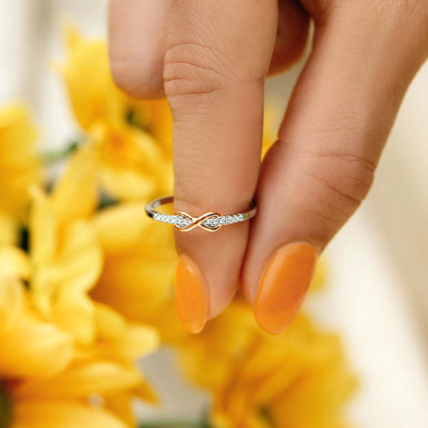 S925 Grandmother and Grandaughter Forever linked together Infinity Ring