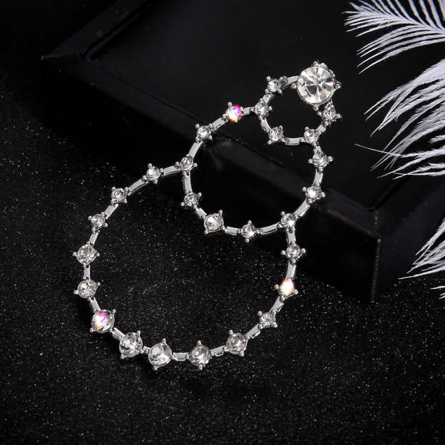 Round Diamond Earrings