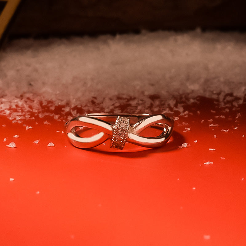 Infinity Knot Ring