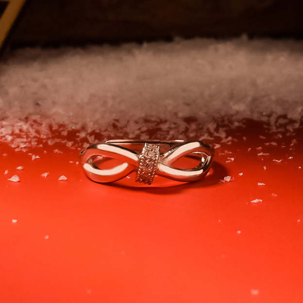 Infinity Knot Ring