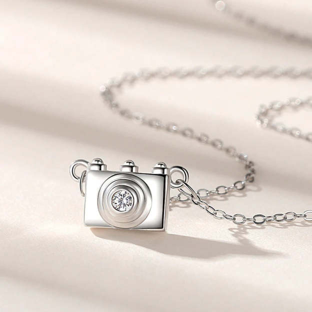 S925 Slow Down and  Capture Moments Camera Necklace