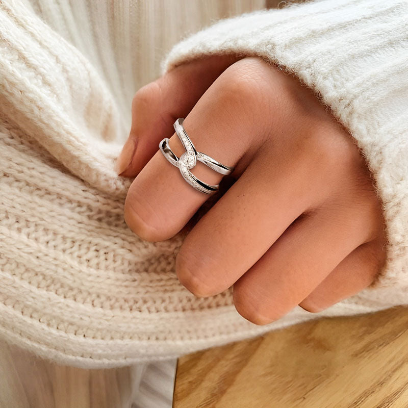 S925 No Matter How Busy We May be Our Hearts are Always Linked Together Cross Ring