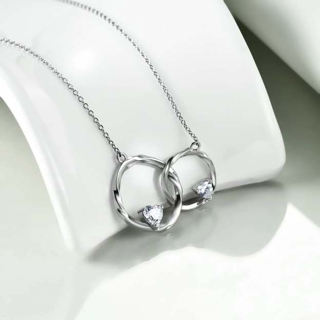 For Granddaughter - S925 The Love Between A Grandmother and Granddaughter is Forever Linked Circle Heart Necklace