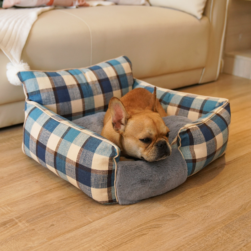 Vintage Plaid All-season Dog Sofa Bed with Plush Cushion