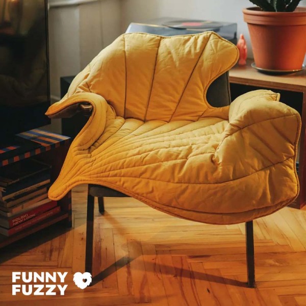 Calming Dog Blanket Leaf ShapeFunnyFuzzyUK