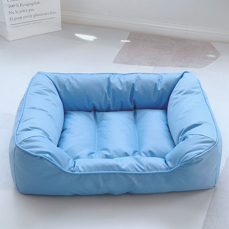 Waterproof Square Medium Cooling Dog & Cat Bed