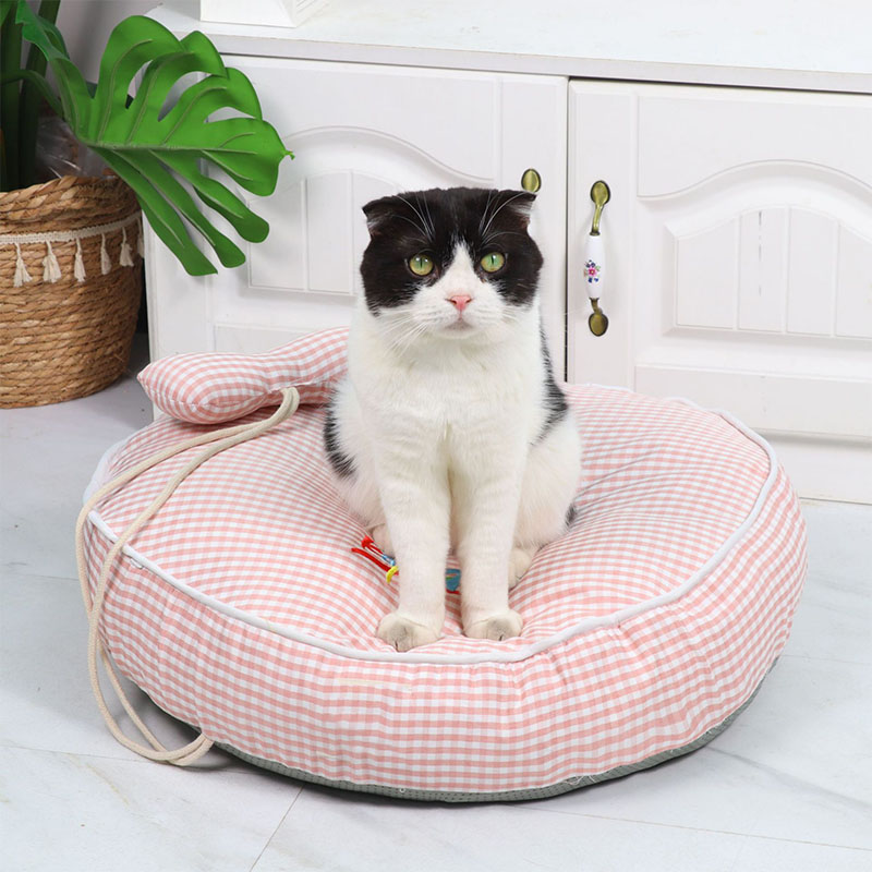 Lovely Bow Tie Removable Round Pet Cushion Bed with Pillow