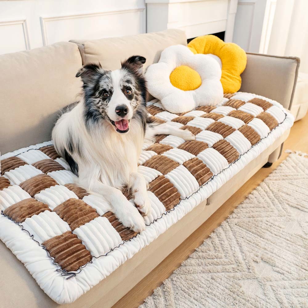 Cream-coloured Large Plaid Square Pet Carpet Bed Sofa Cover