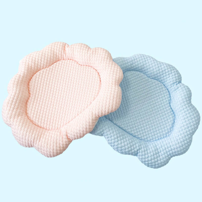 Ice Cream Cloud Cool Feeling Cat Bed with Ice Mat