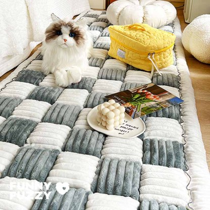 Cream-coloured Large Plaid Square Pet Mat Bed Sofa Cover