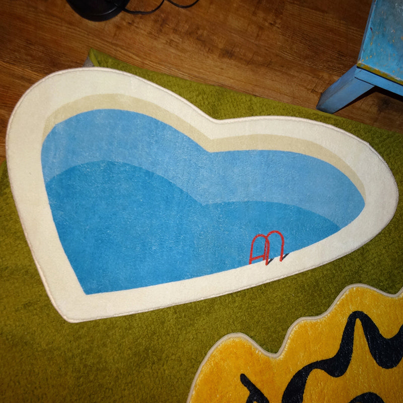 Romantic Summer Heart-shaped Pool Rug Pet Mat