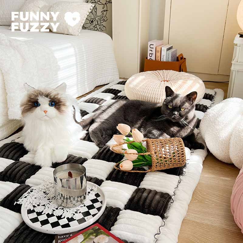 Cream-colored Large Plaid Square Pet Mat Bed