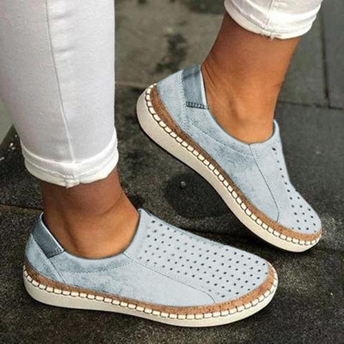Casual Slip-on Solid Color Sneakers - Pavacat