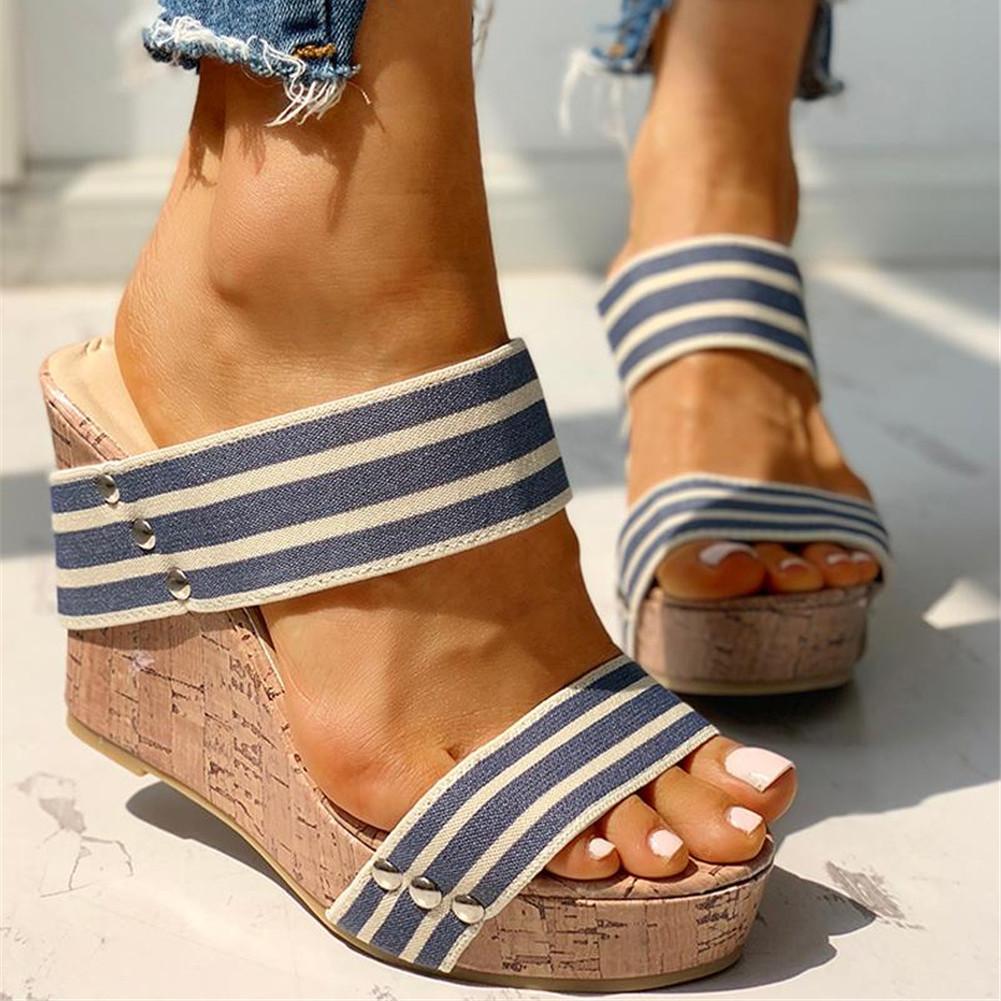 Causal Ankle Strap Wedges Sandals - Pavacat