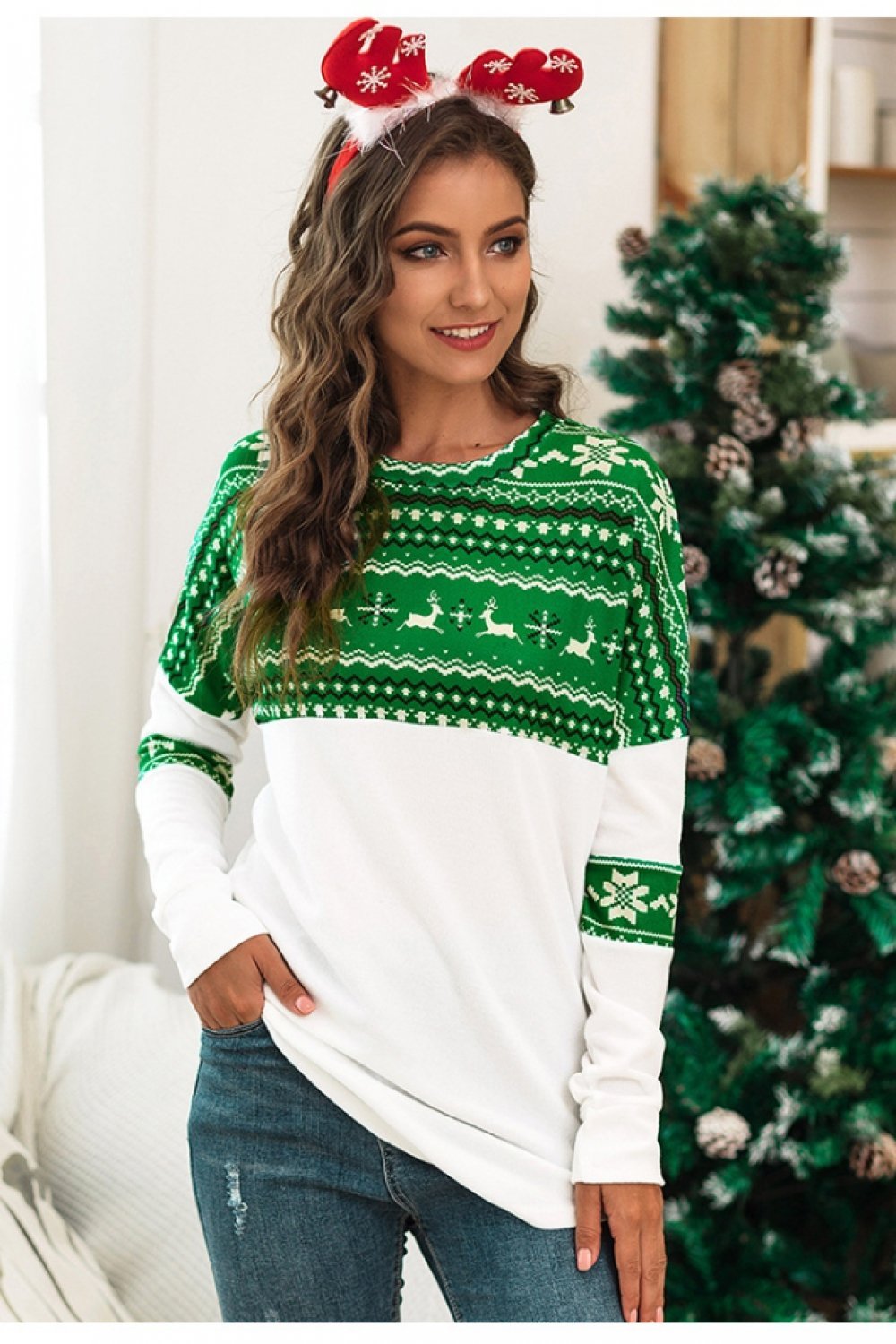 Christmas Color Block Print Sweatshirt - Pavacat