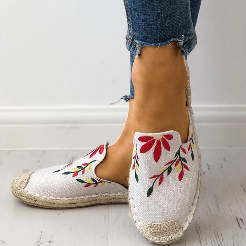 Embroidered Espadrille Flat Slippers Shoes Canvas Low Heel Daily Slip On Sandals Pavacat US5.5(LABEL SIZE 35) White 