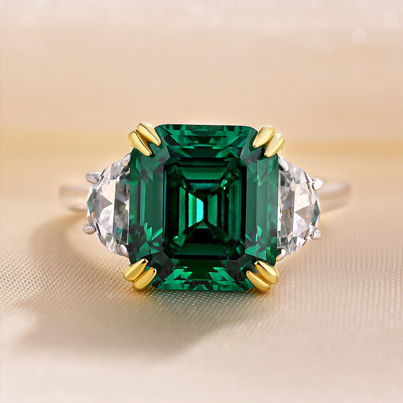 Princess 3ct Emerald Asscher Cut 10K White Gold Three Stone Engagement Ring:Jian  London:10K Gold Rings