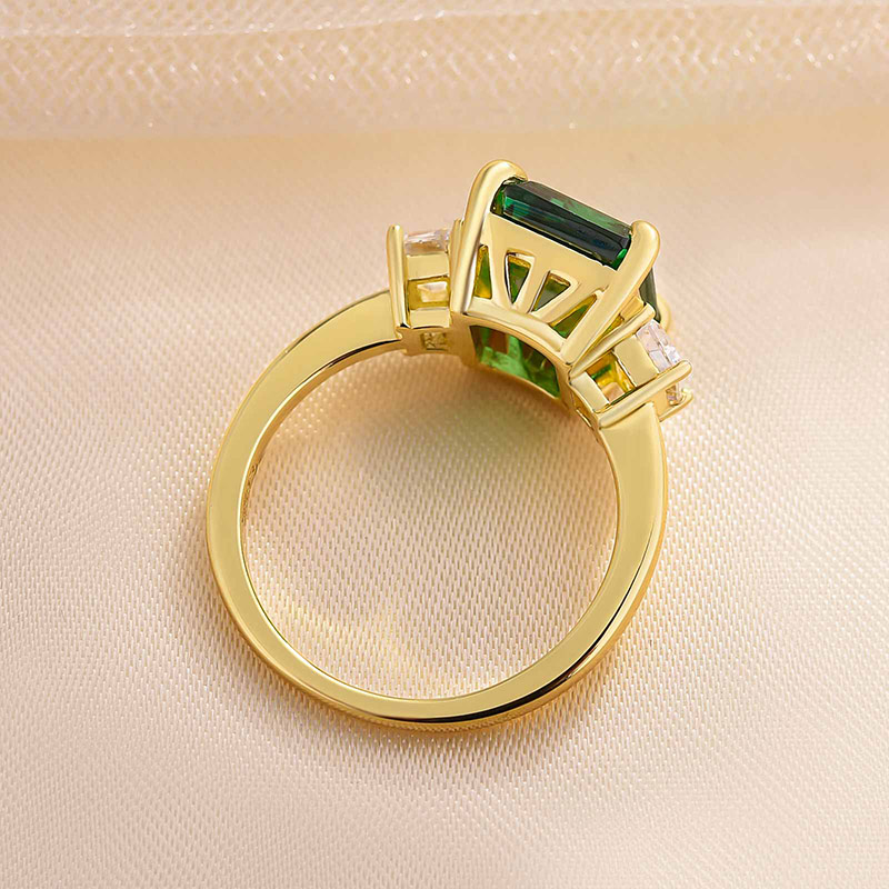 Amazon.com: Irish Claddagh Ring 925 Sterling Silver | Gold Tone Claddagh  Engagement Ring Heart Shape Simulated Emerald Green Stone SR797 (3):  Clothing, Shoes & Jewelry