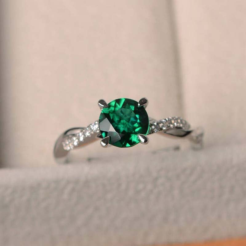 Round on sale cut emerald