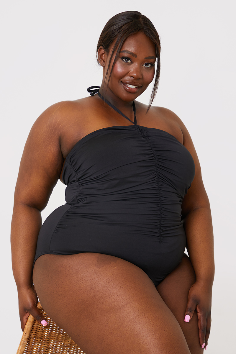 Halter neck best sale plus size swimsuit