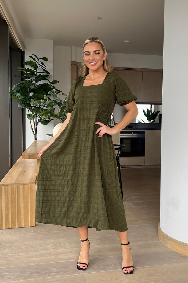 Open Back Puff Sleeve Midi Dress