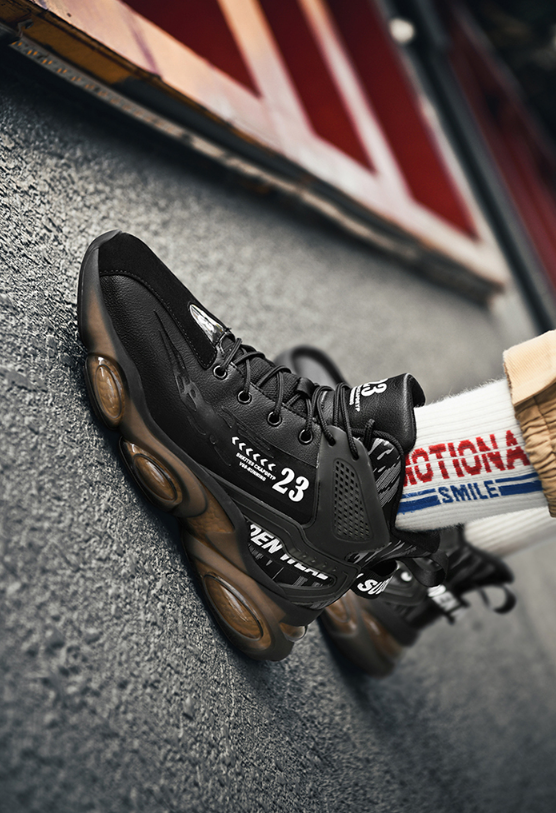 Black Cushioned soft Sneakers