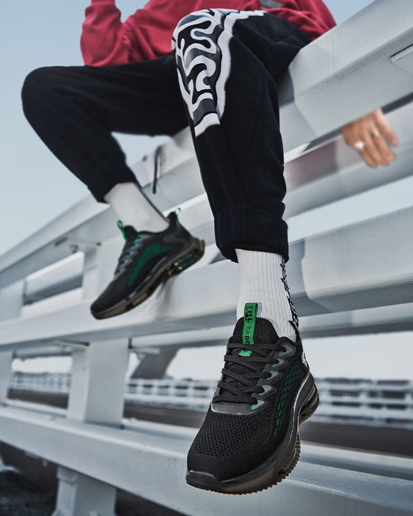 Sea Breathable Sneakers