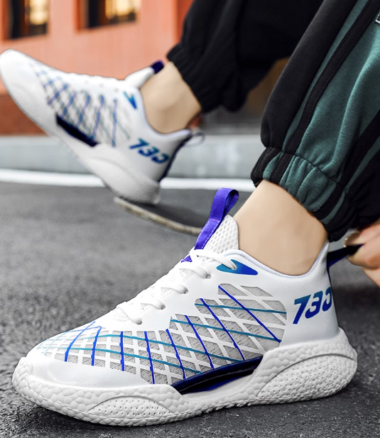 Sapphire Breathable Damping Sneakers