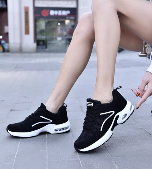Hikory dark Thin Shock Absorbing Sneakers