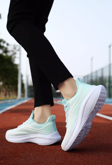 Baby Green Thin Shock Absorbing Sneakers