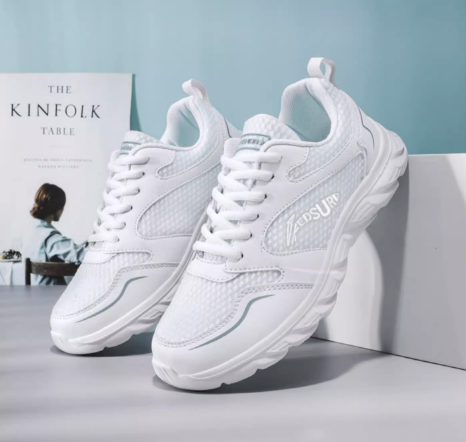 Snow Waite Breathable Sneakers