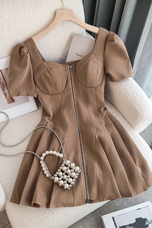 Square Neck Short Sleeve Slim Dress